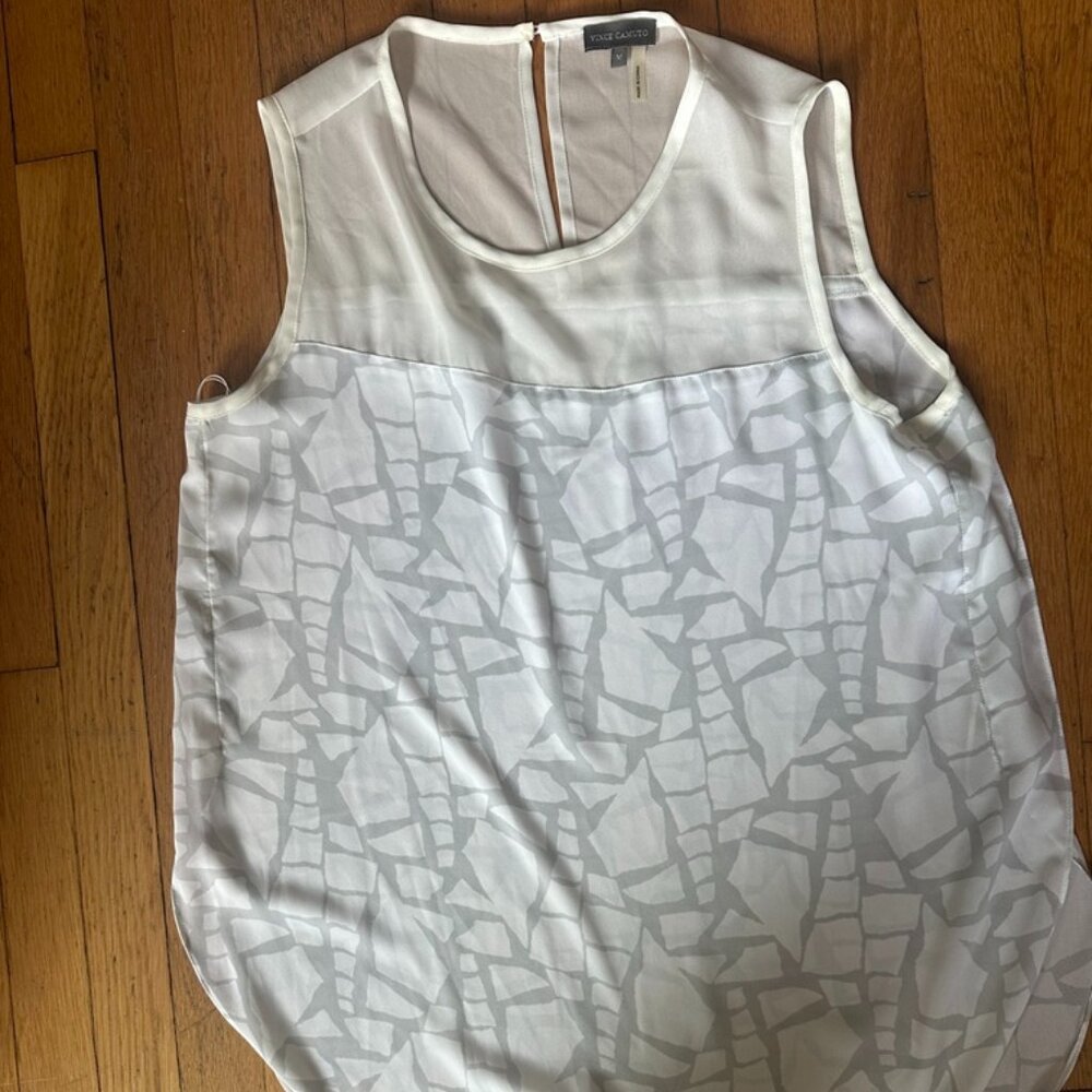 Vince Camuto size M sheer tank